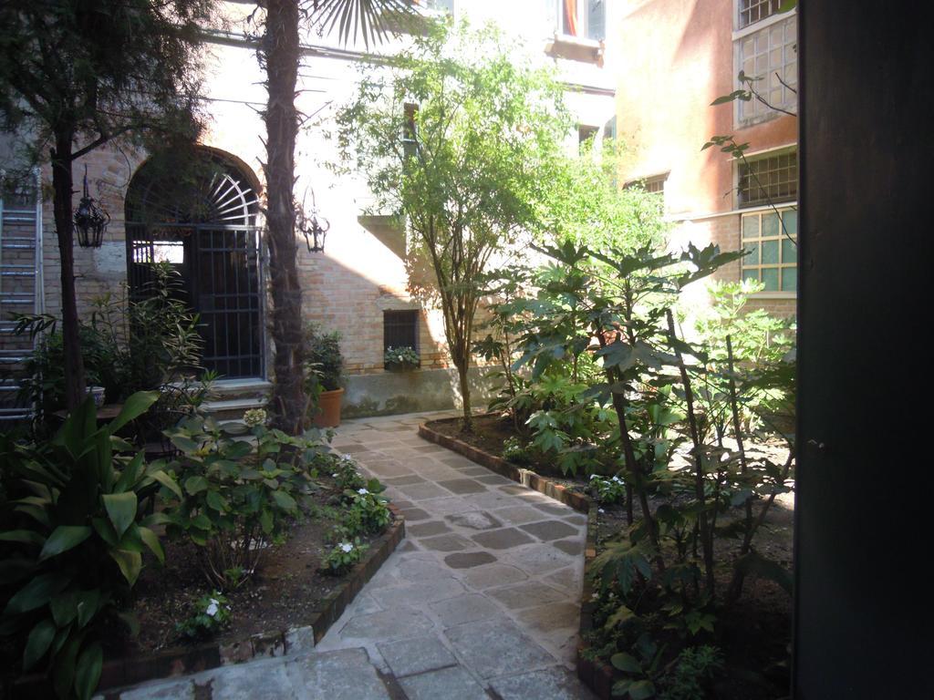 La Residenza 818 Hotel Velence Kültér fotó