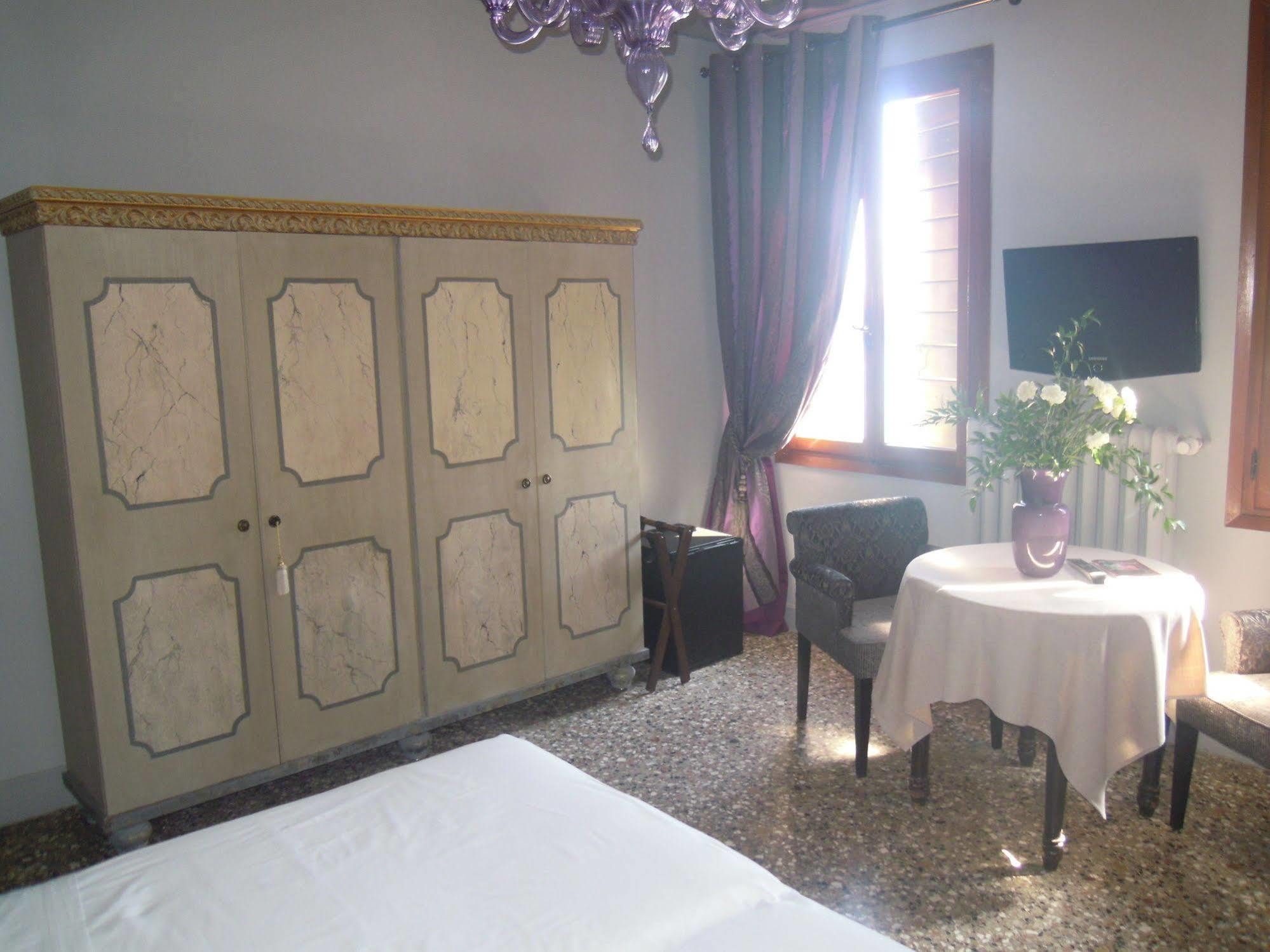 La Residenza 818 Hotel Velence Kültér fotó
