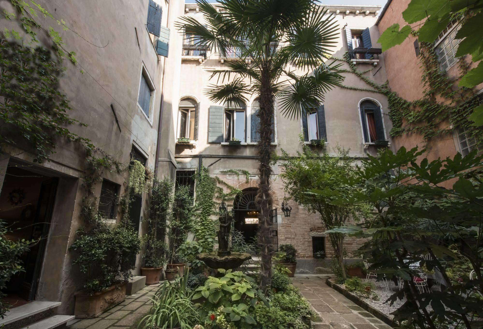 La Residenza 818 Hotel Velence Kültér fotó